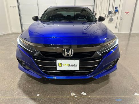 Used 2021 Honda Accord Sport image 2