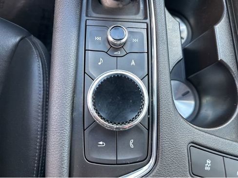 Used 2020 Cadillac XT6 Premium Luxury image 22