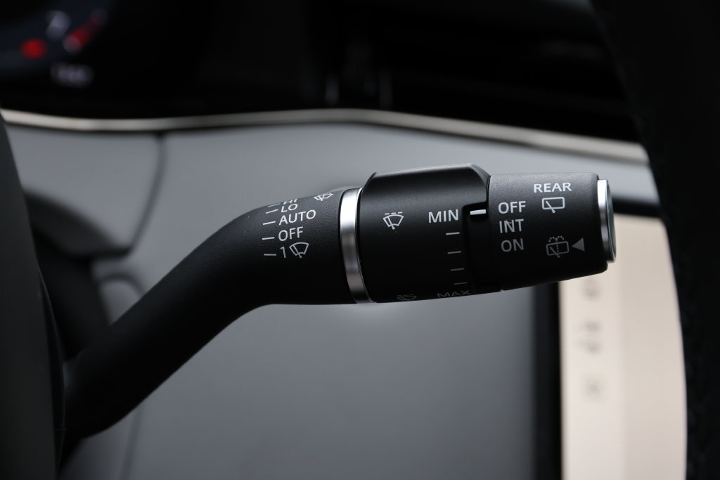 New 2026 Land Rover Range Rover Evoque S AWD/4WD image 19