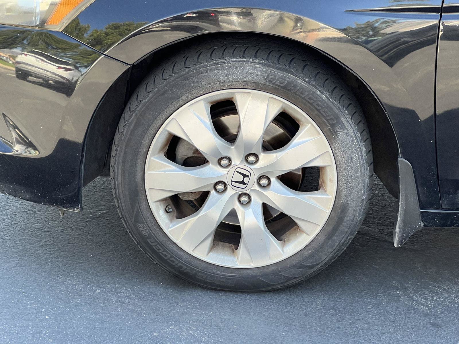 Used 2010 Honda Accord EX-L image 23
