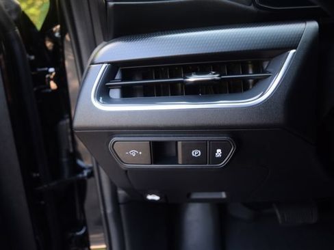 Used 2025 Kia K4 GT-Line w/ GT-Line Premium Package FWD image 8