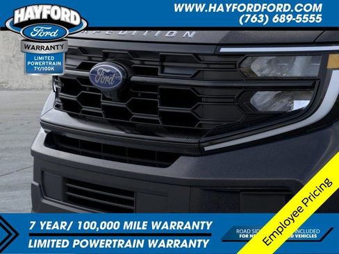 New 2026 Ford Expedition Active AWD/4WD image 19