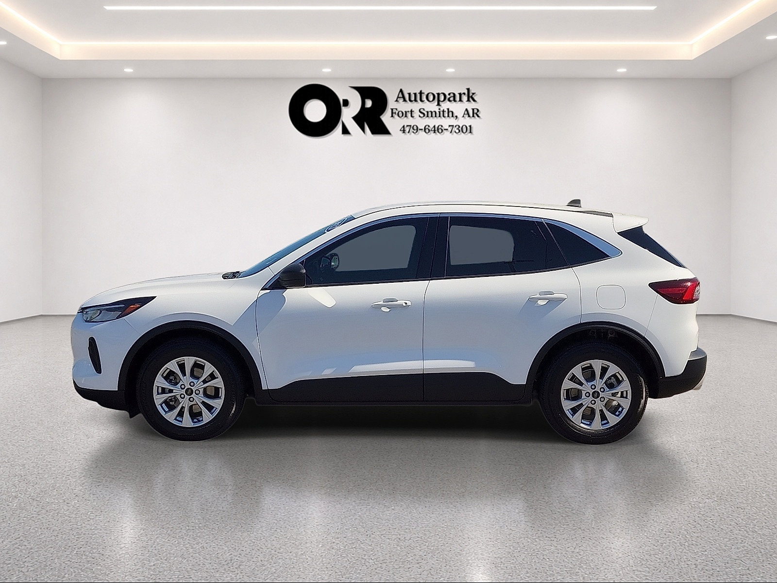Used 2023 Ford Escape Active FWD image 3