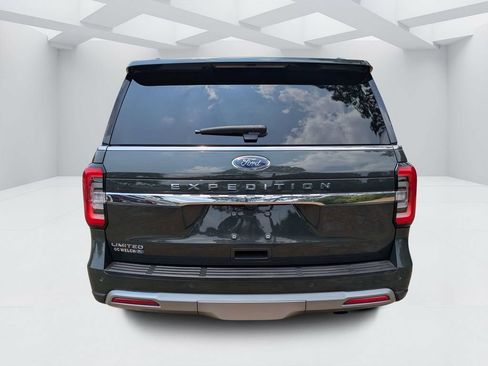Used 2022 Ford Expedition Limited RWD image 4