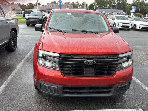 Used 2024 Ford Maverick Lariat w/ Black Appearance Package FWD image 4