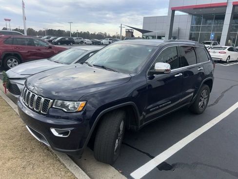 Used 2018 Jeep Grand Cherokee Limited image 4