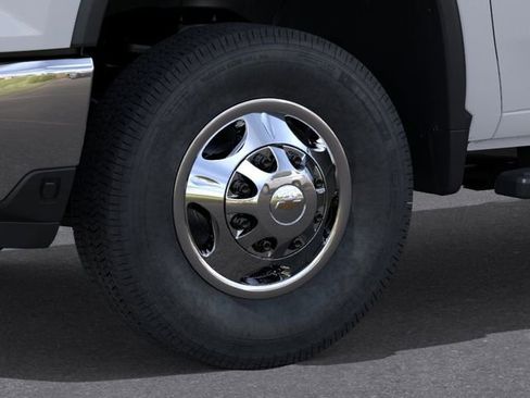 New 2026 Chevrolet Silverado 3500 LT w/ All Star Edition AWD/4WD image 9