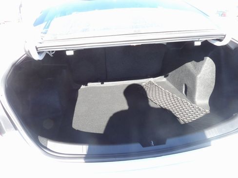 Used 2022 Chevrolet Malibu RS w/ LPO, Convenience Package 2 image 8