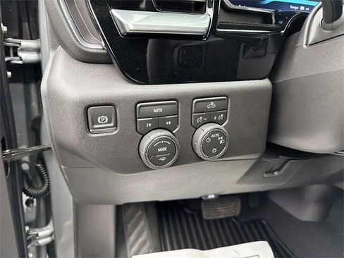 New 2026 Chevrolet Silverado 1500 LT image 17