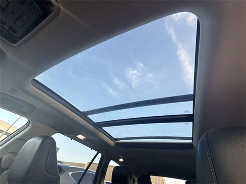 Used 2024 Toyota Grand Highlander Limited image 21