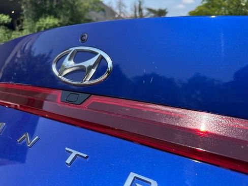 Used 2023 Hyundai Elantra SEL FWD image 13