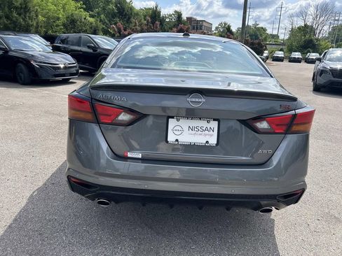 New 2026 Nissan Altima 2.5 SR w/ SR Premium Package AWD/4WD image 6