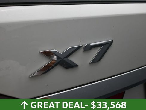 Used 2022 BMW X7 xDrive40i w/ Executive Package image 16