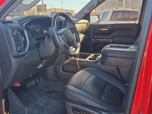 Used 2021 Chevrolet Silverado 1500 LT Trail Boss w/ Convenience Package II image 8