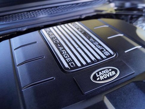 Used 2016 Land Rover Range Rover HSE image 26