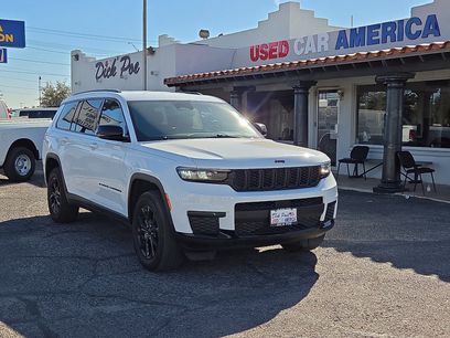 Used 2024 Jeep Grand Cherokee L Laredo