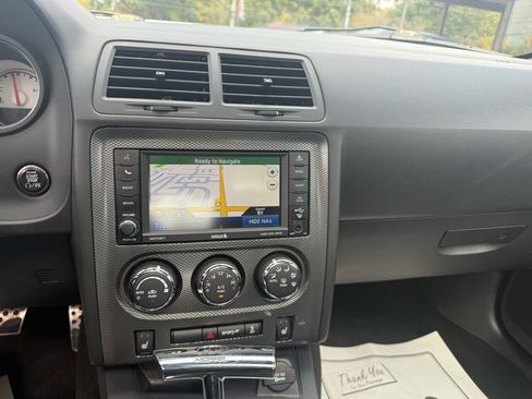 Used 2012 Dodge Challenger R/T image 16