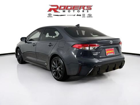 Certified 2026 Toyota Corolla SE AWD/4WD image 11