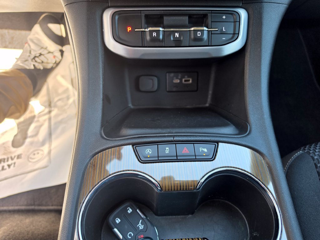 Certified 2021 GMC Acadia SLE w/ Driver Convenience Package FWD image 30