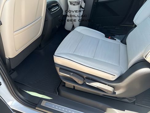 New 2026 Cadillac Escalade ESV Sport w/ Touring Package image 26