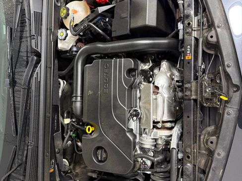 Used 2023 Chevrolet Malibu LS w/ Driver Confidence Package image 26