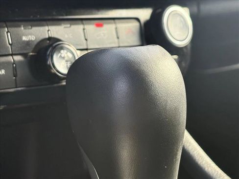 Used 2025 Jeep Compass Limited image 8