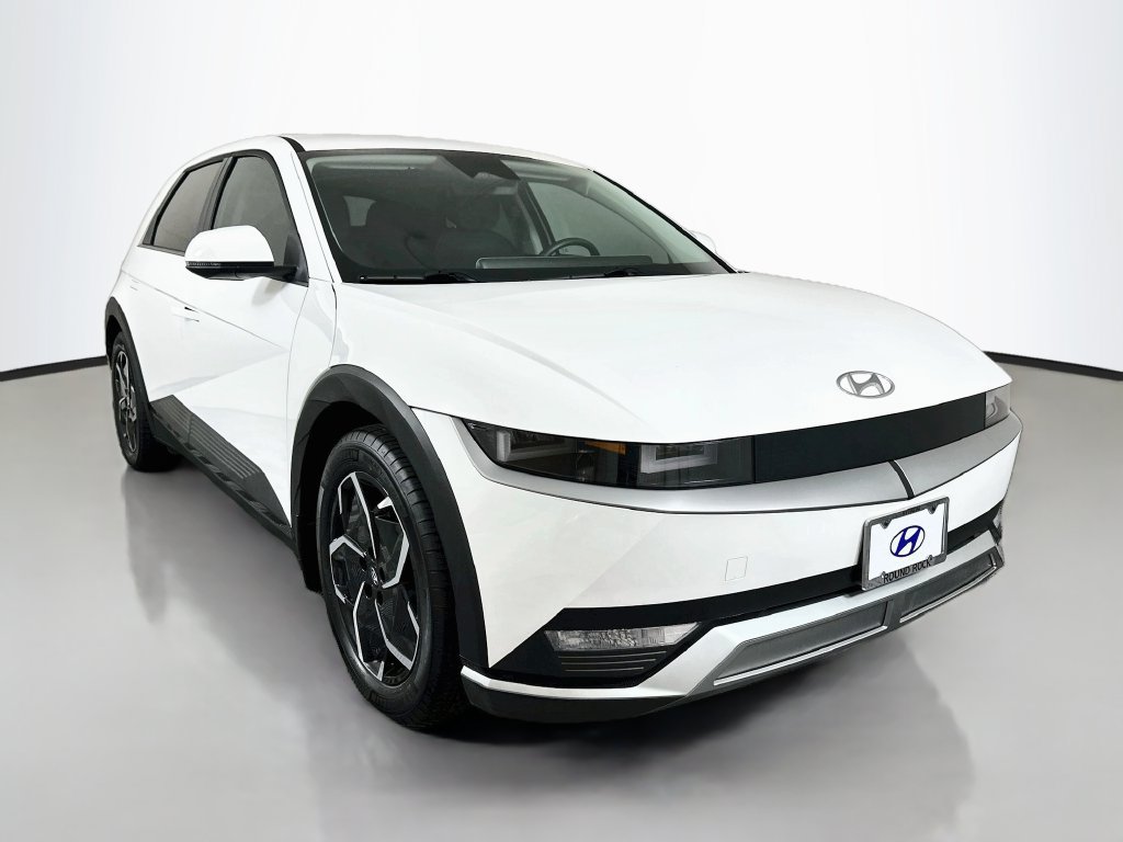Certified 2024 Hyundai Ioniq 5 SE RWD image 3