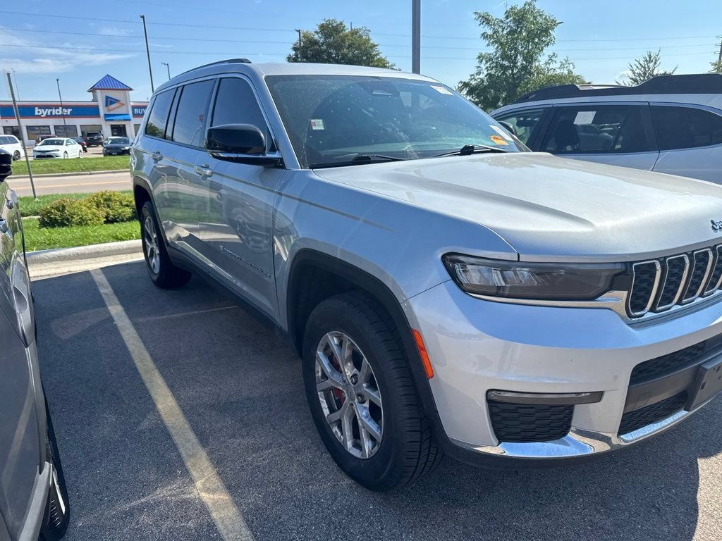 Used 2021 Jeep Grand Cherokee L Limited AWD/4WD image 2