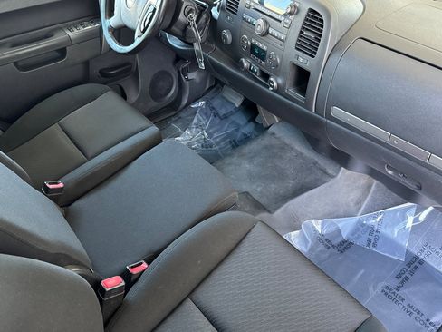 Used 2013 GMC Sierra 3500 SLE image 15