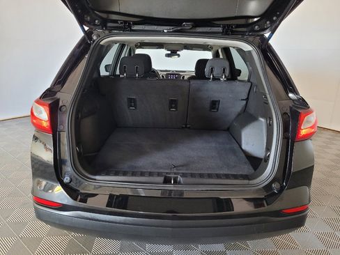 Used 2020 Chevrolet Equinox LS w/ LS Convenience Package FWD image 29