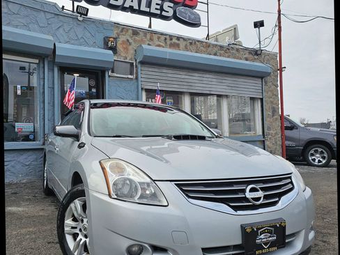 Used 2012 Nissan Altima 2.5 S w/ 20th Anniversary Pkg image 5