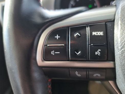 Used 2023 Lexus GX 460 Premium image 16