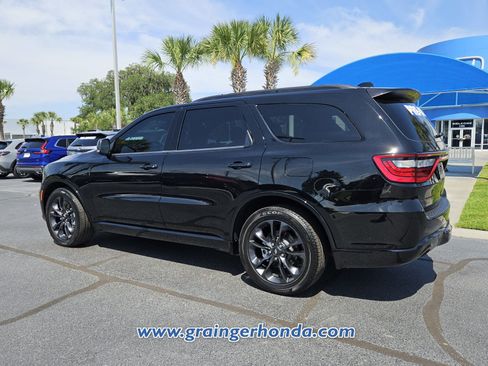 Used 2024 Dodge Durango R/T RWD image 3