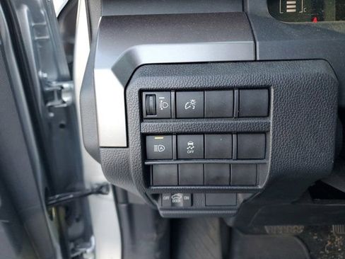 Used 2024 Toyota Tacoma SR5 image 29