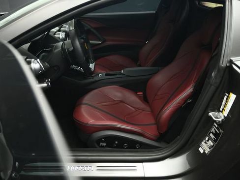 Used 2023 Ferrari 812 GTS RWD image 12