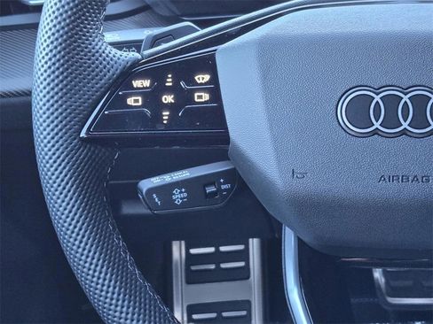 New 2025 Audi SQ5 Premium Plus image 15