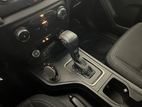 Used 2020 Ford Ranger XL w/ Equipment Group 101A Mid image 23