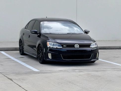 Used 2012 Volkswagen Jetta GLI Autobahn FWD image 9