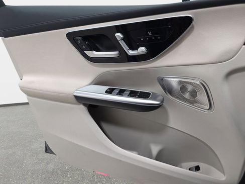 Used 2023 Mercedes-Benz GLC 300 GLC 300 image 22