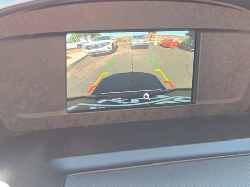 Used 2018 Ford Escape SE image 22