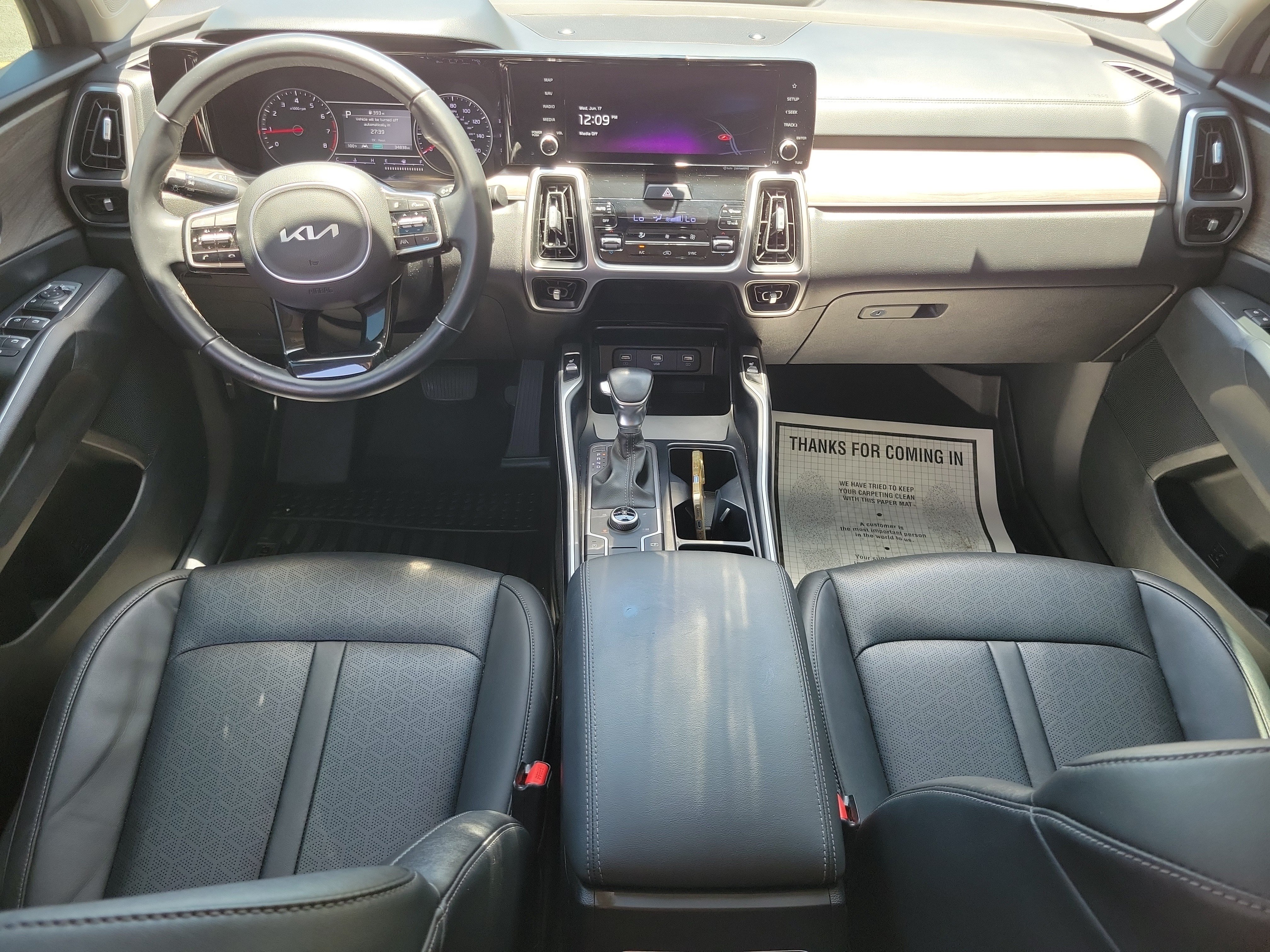 Used 2022 Kia Sorento S w/ Panoramic Sunroof Package AWD/4WD image 11