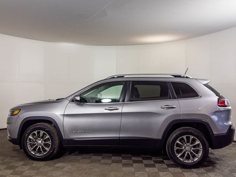 Used 2019 Jeep Cherokee Latitude Plus image 17