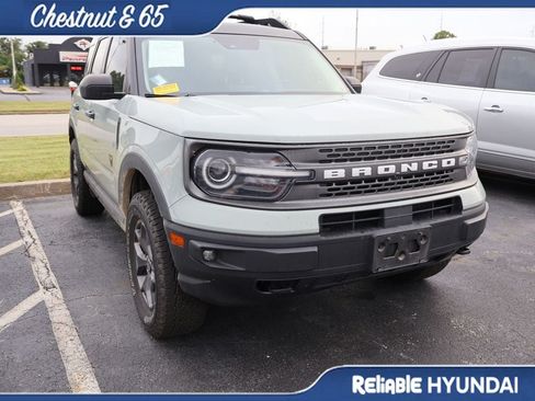 Used 2022 Ford Bronco Sport Badlands AWD/4WD image 2