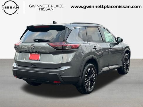 New 2026 Nissan Rogue Dark Armor image 5