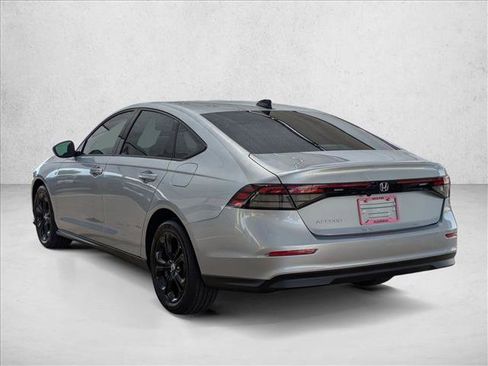 Certified 2025 Honda Accord SE image 8