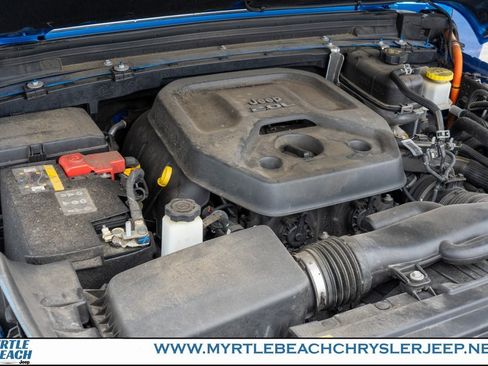 Used 2021 Jeep Wrangler Unlimited Sahara image 32