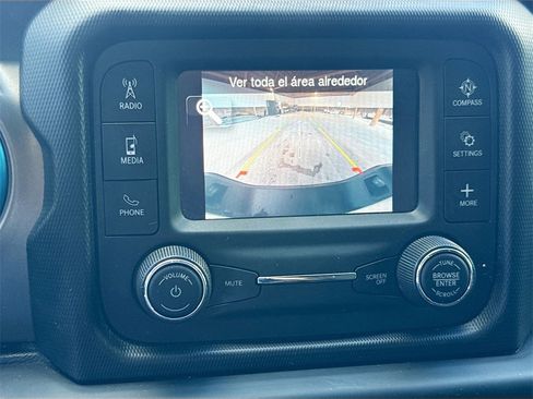 Used 2021 Jeep Gladiator Willys image 14