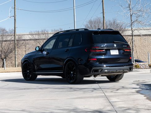 Certified 2024 BMW X7 xDrive40i w/ Executive Package image 3