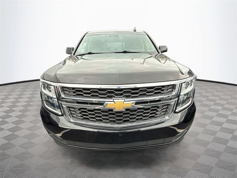Used 2019 Chevrolet Tahoe LT image 2