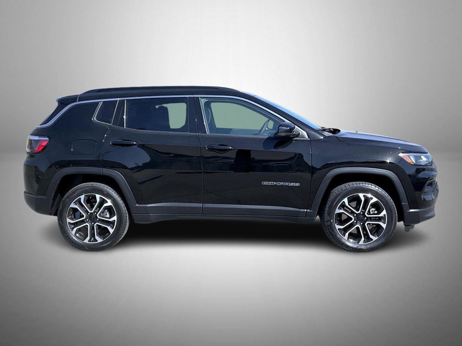 Used 2023 Jeep Compass Limited w/ Sun and Sound Group AWD/4WD image 4